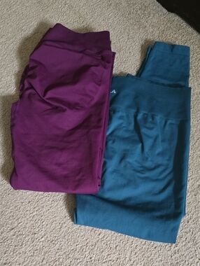 Bundle of 2 Full-Length Athletic Leggings – Eggplant & Dark Green/Teal